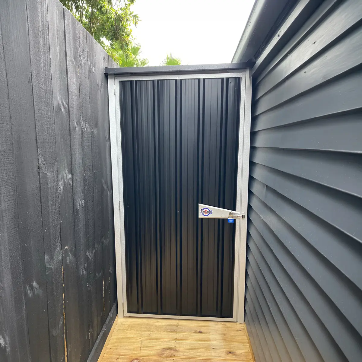 Michael Fann  Kiwi SM1020 Remuera